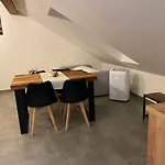 Apartment Zander Zator